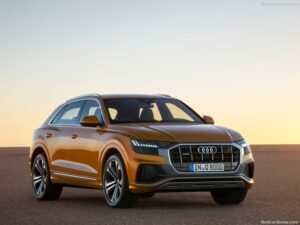 AUDI Q8 2018>