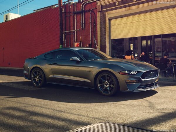 Materjalist automattid FORD MUSTANG GT 2015-2023