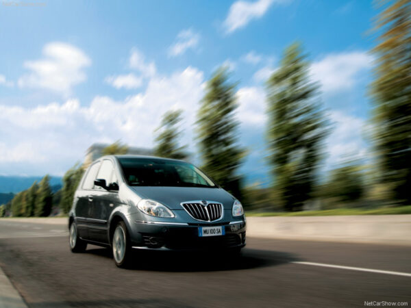 Materjalid auto matid LANCIA DELTA MUSA 2007>
