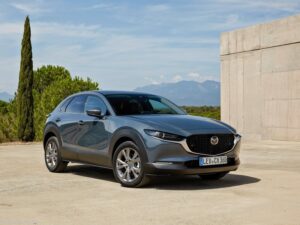 Materiaalsed automattid MAZDA CX30 2019>