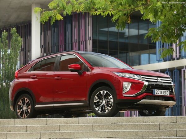 Materiaalsed automattid MITSUBISHI ECLIPSE CROSS 2018-2023 jaoks