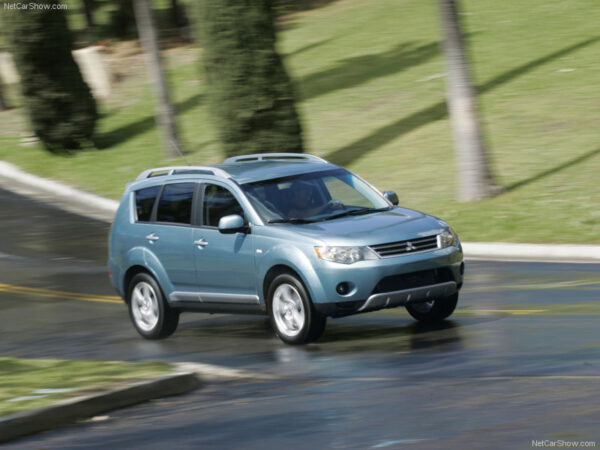 Materjalid auto mattidele MITSUBISHI OUTLANDER 2007-2012
