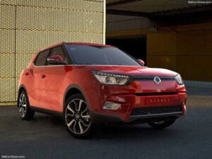 Materiāls auto paklāji SSANGYONG TIVOLI 2015>