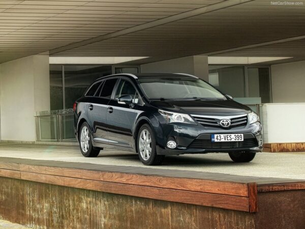 Medžiaginiai automobilio kilimėliai TOYOTA AVENSIS III LIFT 2011-2015