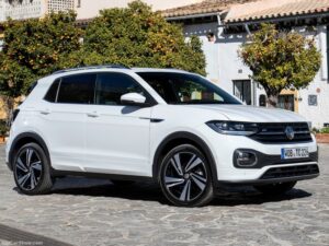 Materiāli auto paklājiņi VOLKSWAGEN T-CROSS 2019>