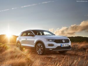 Materiāls auto paklājiņi VOLKSWAGEN T-ROC 2017>